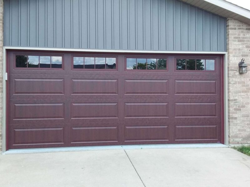 After-Before and After-Hörmann Model 3400 Ranch panel in Rosewood with Stockbridge Long Lites